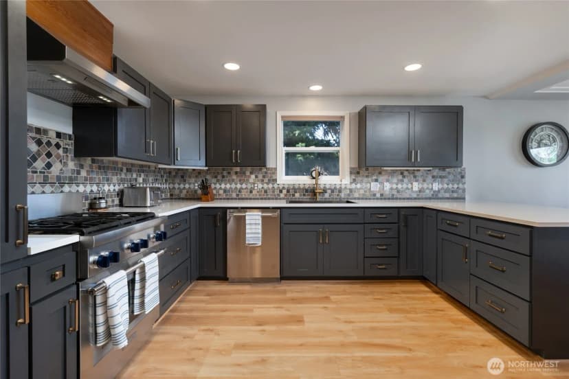 Property photo for 3708 W 8th Ave, Anacortes photo 26