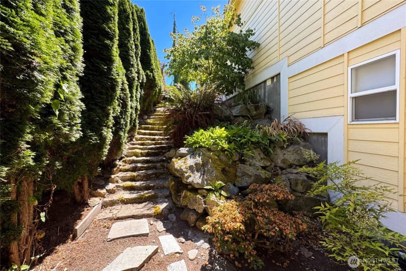 Property photo for 3708 W 8th Ave, Anacortes photo 39