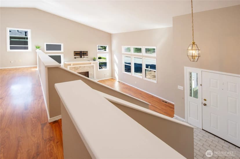 Property photo for 12125 53rd Avenue Se, Everett photo 6