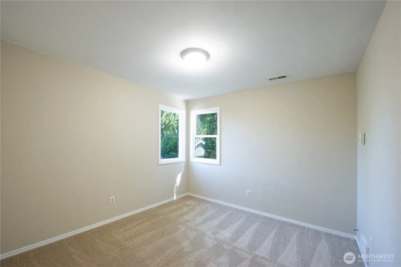 Property photo for 12125 53rd Avenue Se, Everett photo 18