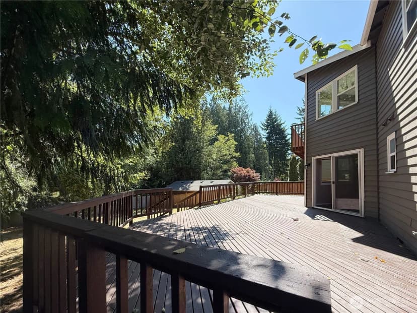 Property photo for 12125 53rd Avenue Se, Everett photo 29