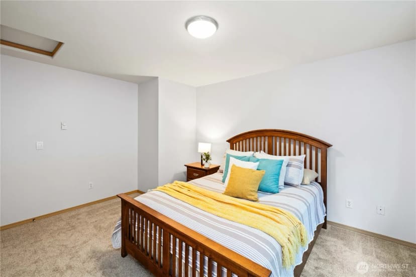 Property photo for 28226 241st Avenue Se, Maple Valley photo 17