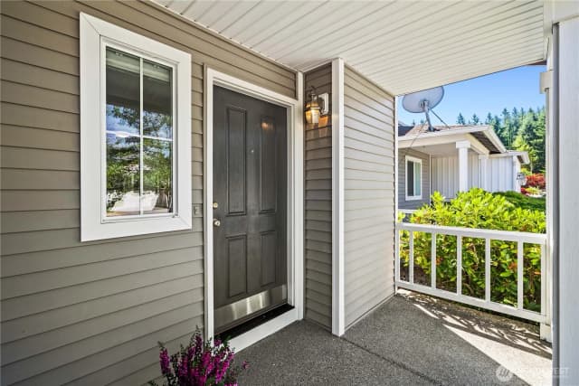 Property photo for 28226 241st Avenue Se, Maple Valley photo 4