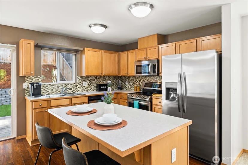 Property photo for 28226 241st Avenue Se, Maple Valley photo 10