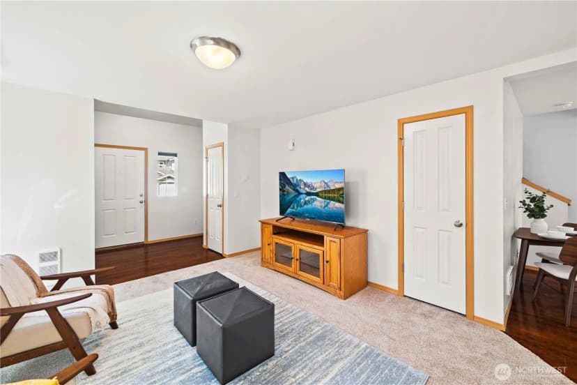 Property photo for 28226 241st Avenue Se, Maple Valley photo 6