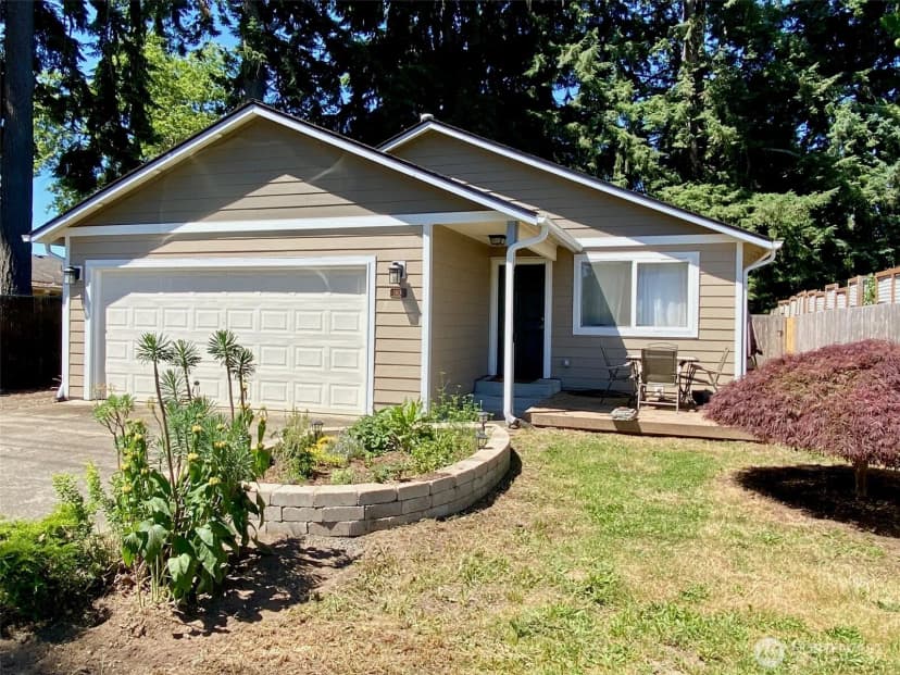 Property photo for 1609 Tullis Street Ne, Olympia