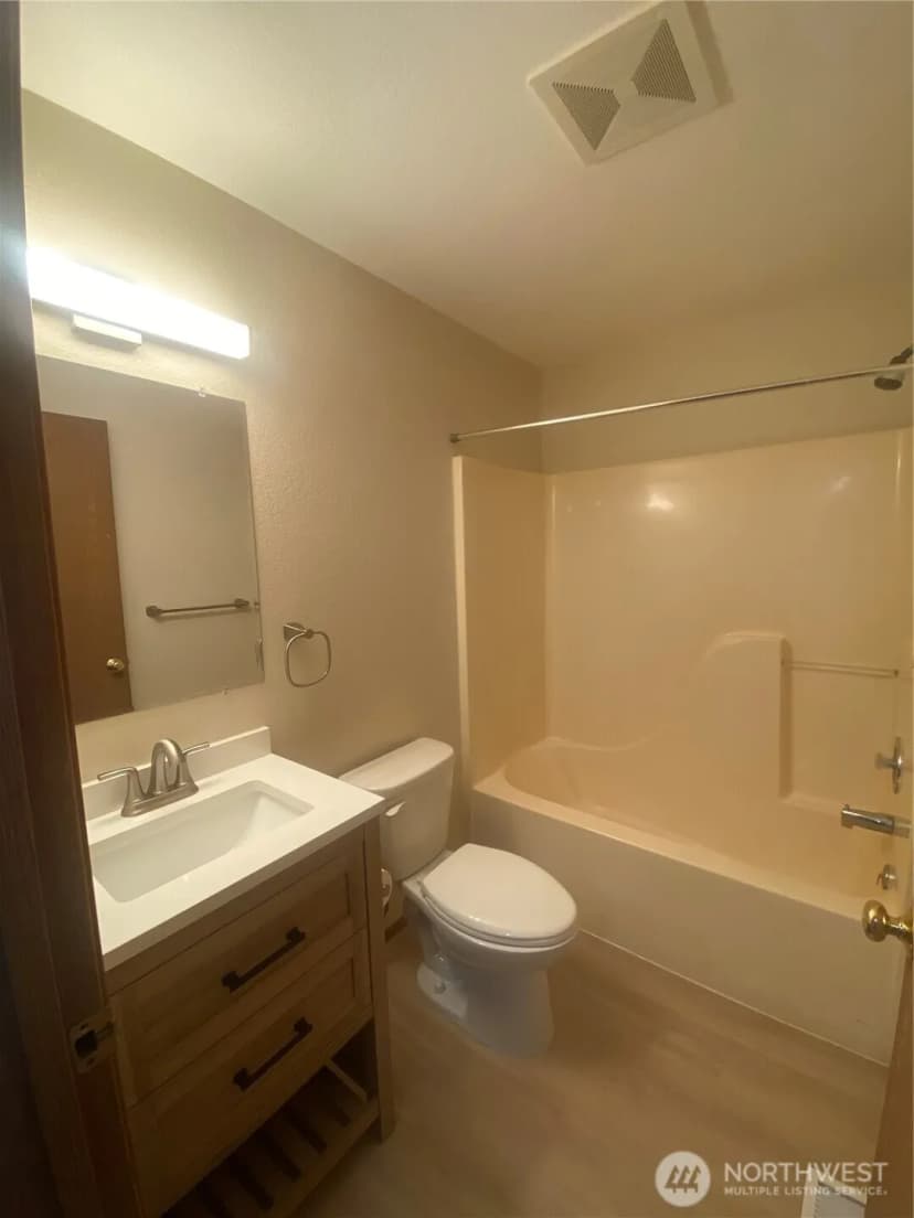 Property photo for 1609 Tullis Street Ne, Olympia photo 21