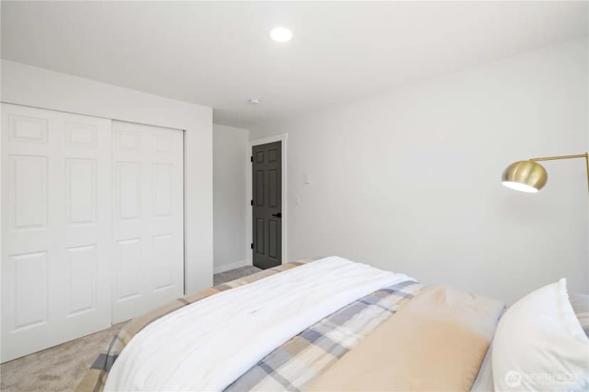 Property photo for 14715 318th Street E, Graham photo 21