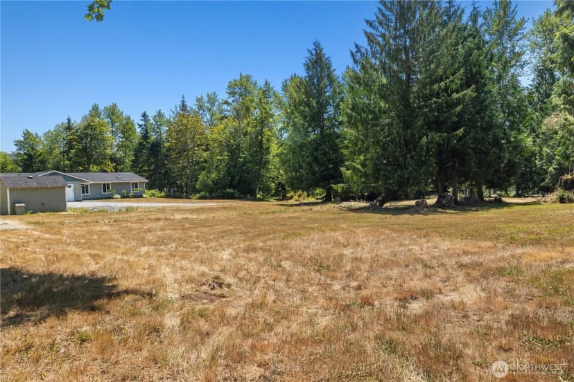 Property photo for 14715 318th Street E, Graham photo 31