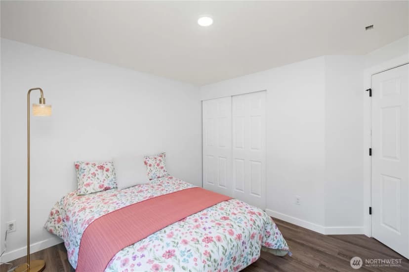Property photo for 14715 318th Street E, Graham photo 27