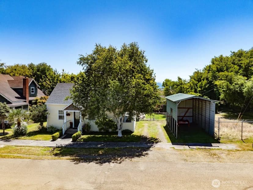 Property photo for 201 Main Street, Ilwaco photo 4
