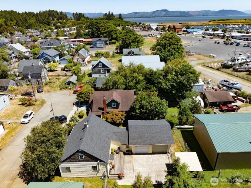 Property photo for 201 Main Street, Ilwaco photo 14