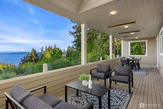 Property photo for 6715 Ne Dapple Court, Bainbridge Island photo 3
