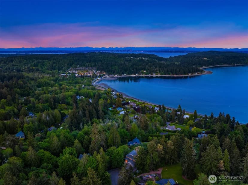 Property photo for 6715 Ne Dapple Court, Bainbridge Island photo 6
