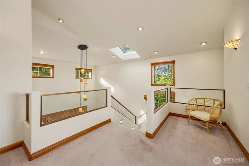 Property photo for 6715 Ne Dapple Court, Bainbridge Island photo 17