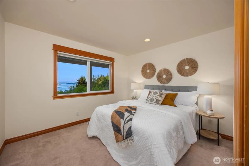 Property photo for 6715 Ne Dapple Court, Bainbridge Island photo 26