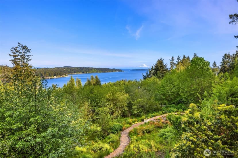 Property photo for 6715 Ne Dapple Court, Bainbridge Island photo 32