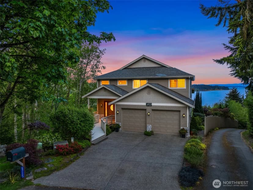 Property photo for 6715 Ne Dapple Court, Bainbridge Island photo 4