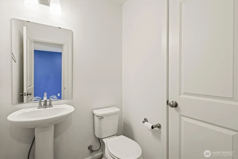 Property photo for 9236 Silverspot Drive Se, Olympia photo 11