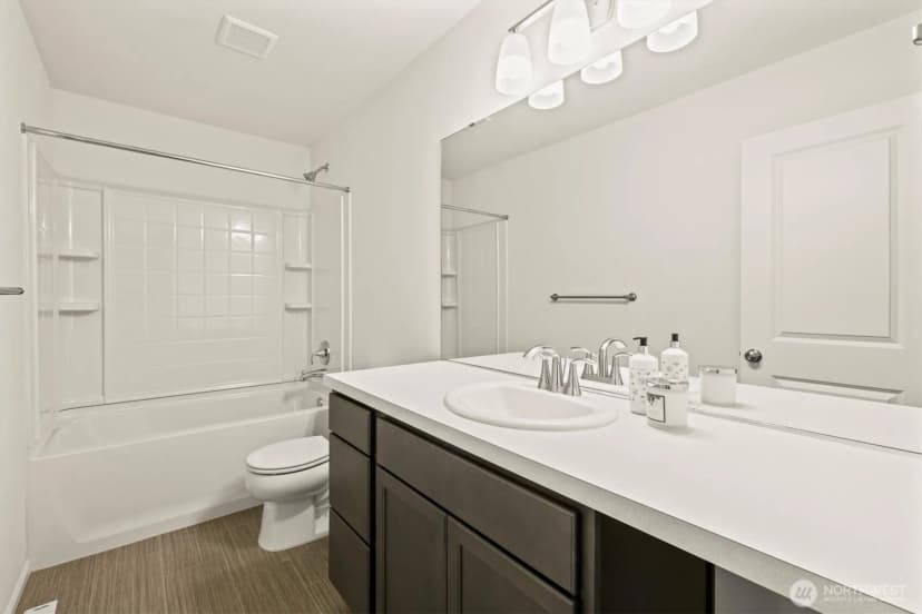 Property photo for 9236 Silverspot Drive Se, Olympia photo 19