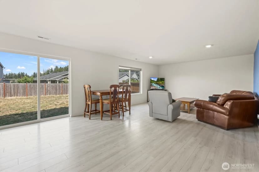 Property photo for 9236 Silverspot Drive Se, Olympia photo 8