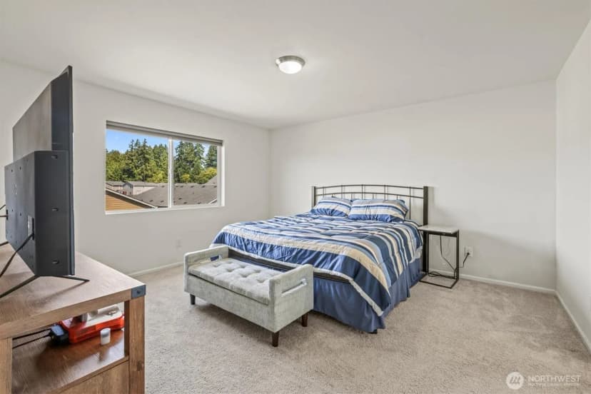Property photo for 9236 Silverspot Drive Se, Olympia photo 13