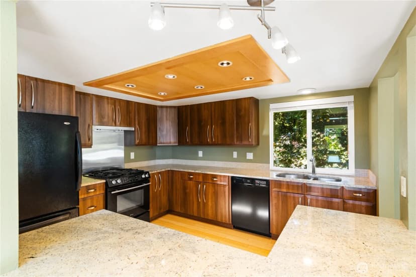 Property photo for 13650 Harbor Lane, Anacortes photo 10