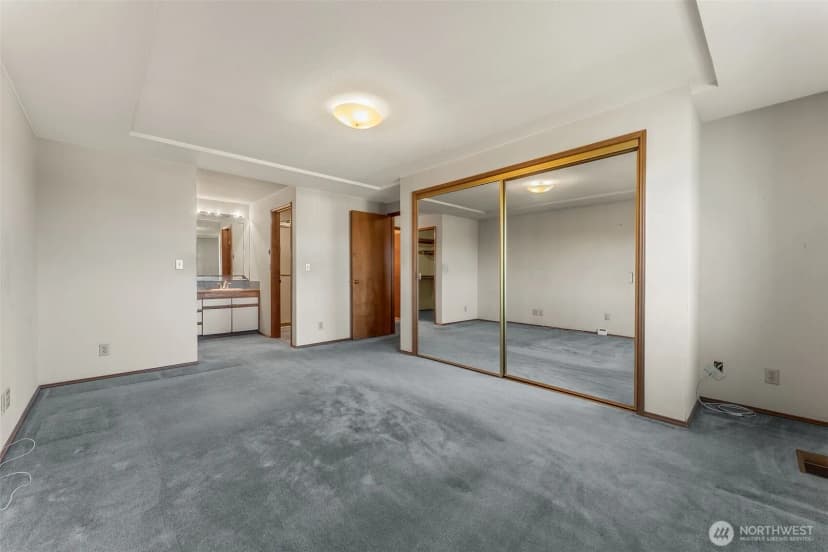 Property photo for 3820 N Commencement Bay Drive, Tacoma photo 15