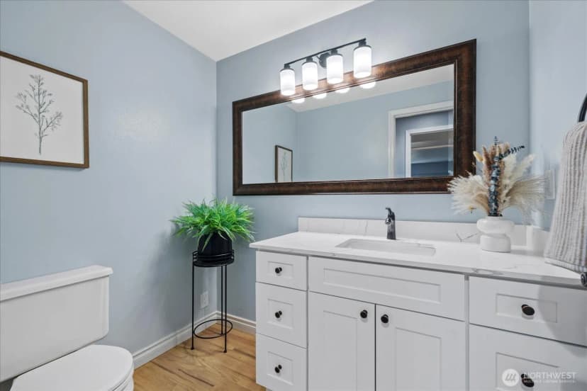 Property photo for 11210 Se 219th Place, Kent photo 15