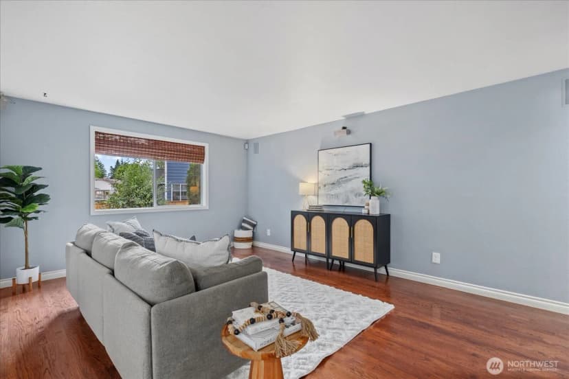 Property photo for 11210 Se 219th Place, Kent photo 13