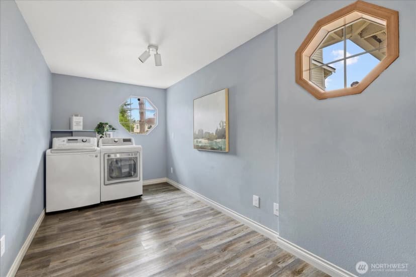 Property photo for 11210 Se 219th Place, Kent photo 16