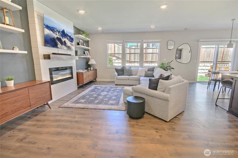 Property photo for 19827 155th Street Court E, Bonney Lake photo 4