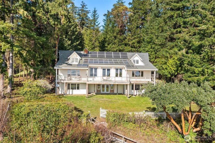 Property photo for 9423 Sw Bayview Drive, Vashon photo 4