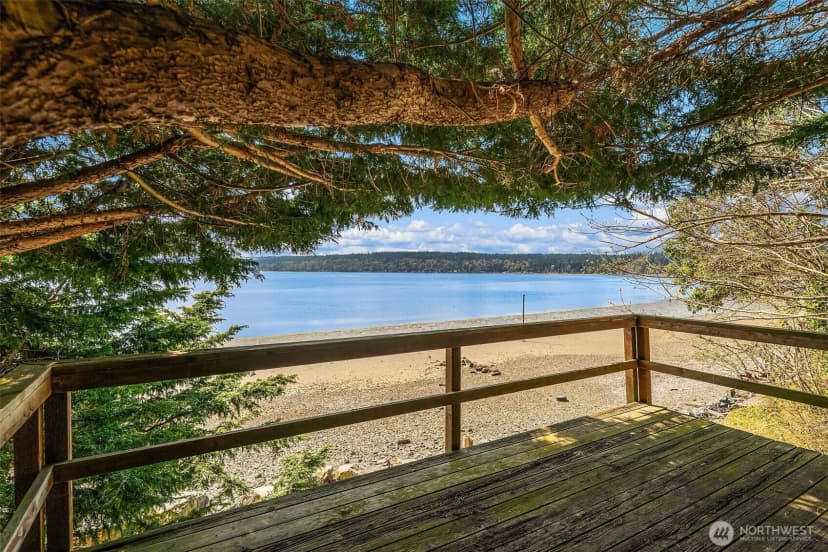 Property photo for 9423 Sw Bayview Drive, Vashon photo 6