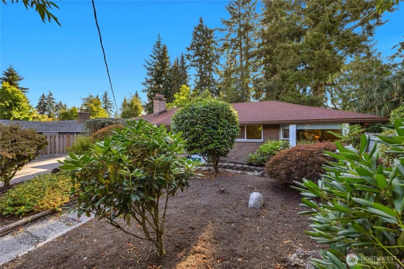 Property photo for 18820 W 51st Place, Lynnwood photo 31