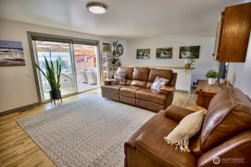 Property photo for 604 Pioneer Avenue, Cashmere photo 9