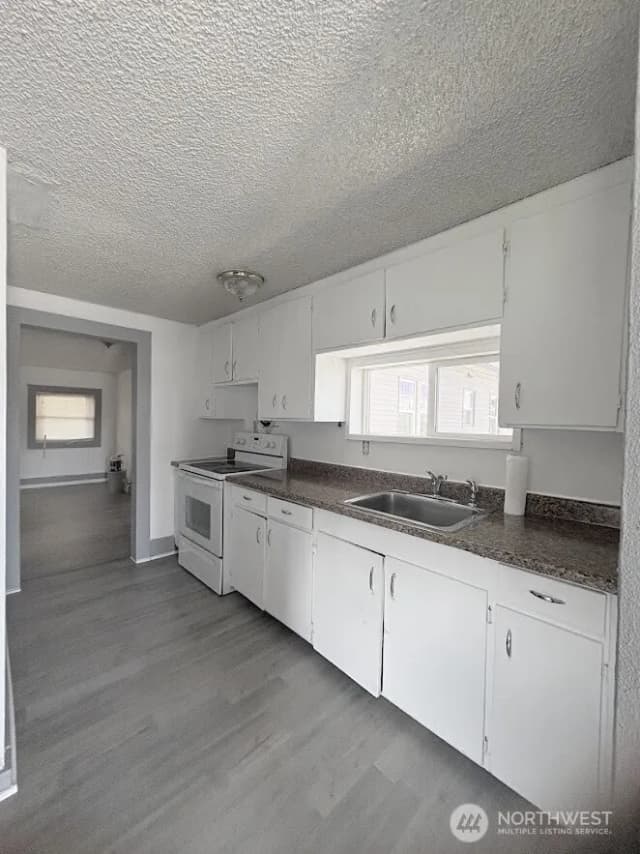 Property photo for 225 N Emerson Avenue, Wenatchee photo 5