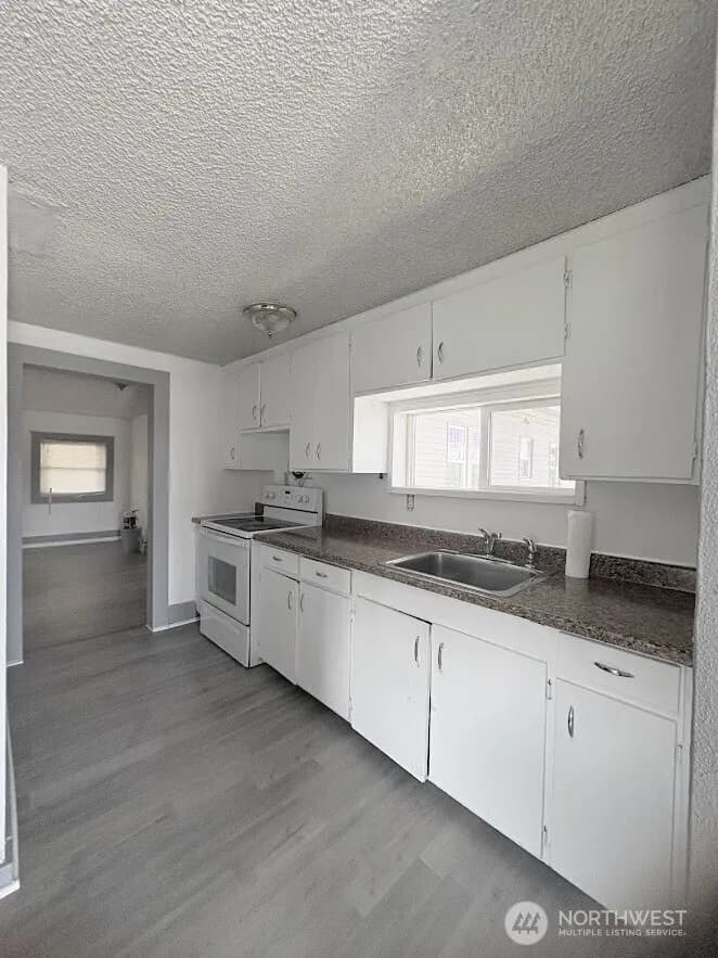 Property photo for 225 N Emerson Avenue, Wenatchee photo 5