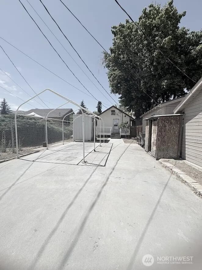 Property photo for 225 N Emerson Avenue, Wenatchee photo 13