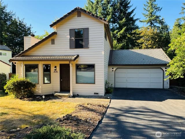 Property photo for 16718 Se 40th Place, Bellevue photo 2