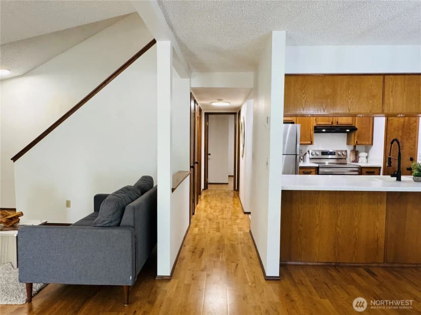 Property photo for 16718 Se 40th Place, Bellevue photo 7