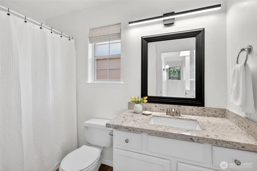 Property photo for 2016 Ponderosa Court, Bellingham photo 18