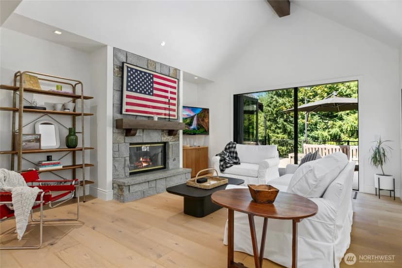 Property photo for 19530 Se 24th Place, Sammamish photo 16