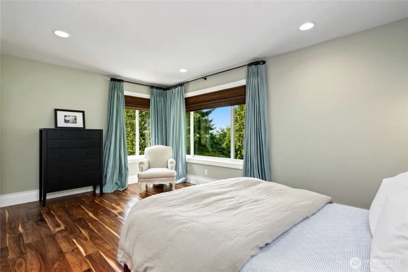 Property photo for 19530 Se 24th Place, Sammamish photo 28