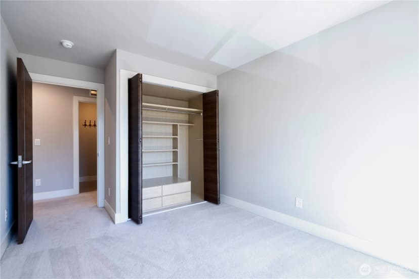 Property photo for 27015 122nd Place Se, Kent photo 16