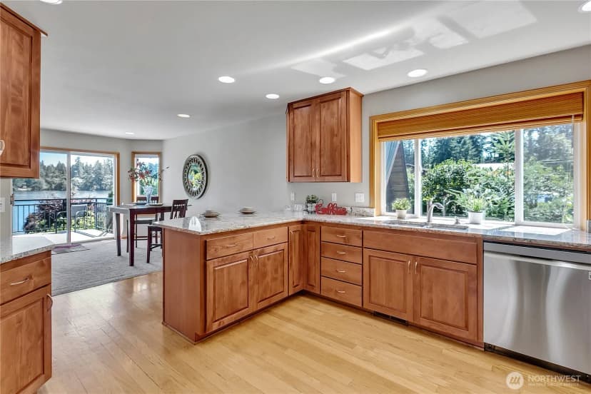 Property photo for 22030 Se 295th Place, Black Diamond photo 7