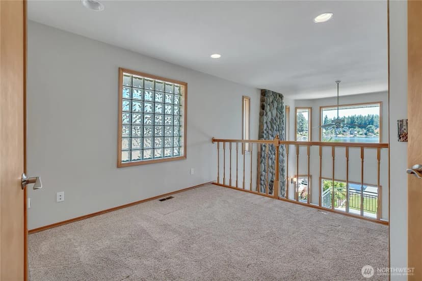 Property photo for 22030 Se 295th Place, Black Diamond photo 9