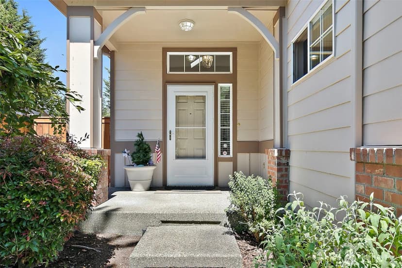 Property photo for 23020 Se 241st Place, Maple Valley photo 2