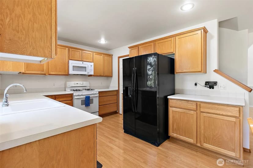 Property photo for 23020 Se 241st Place, Maple Valley photo 7