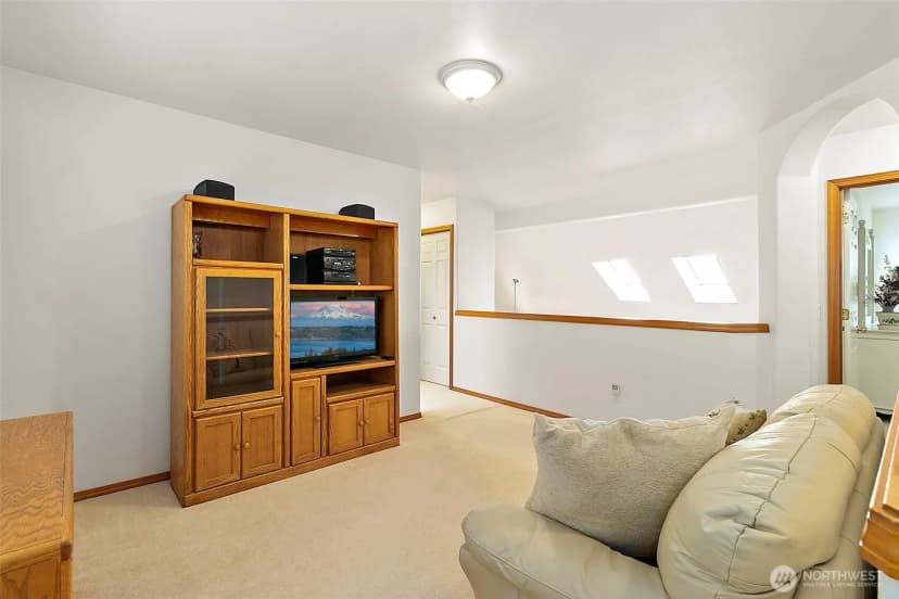 Property photo for 23020 Se 241st Place, Maple Valley photo 12